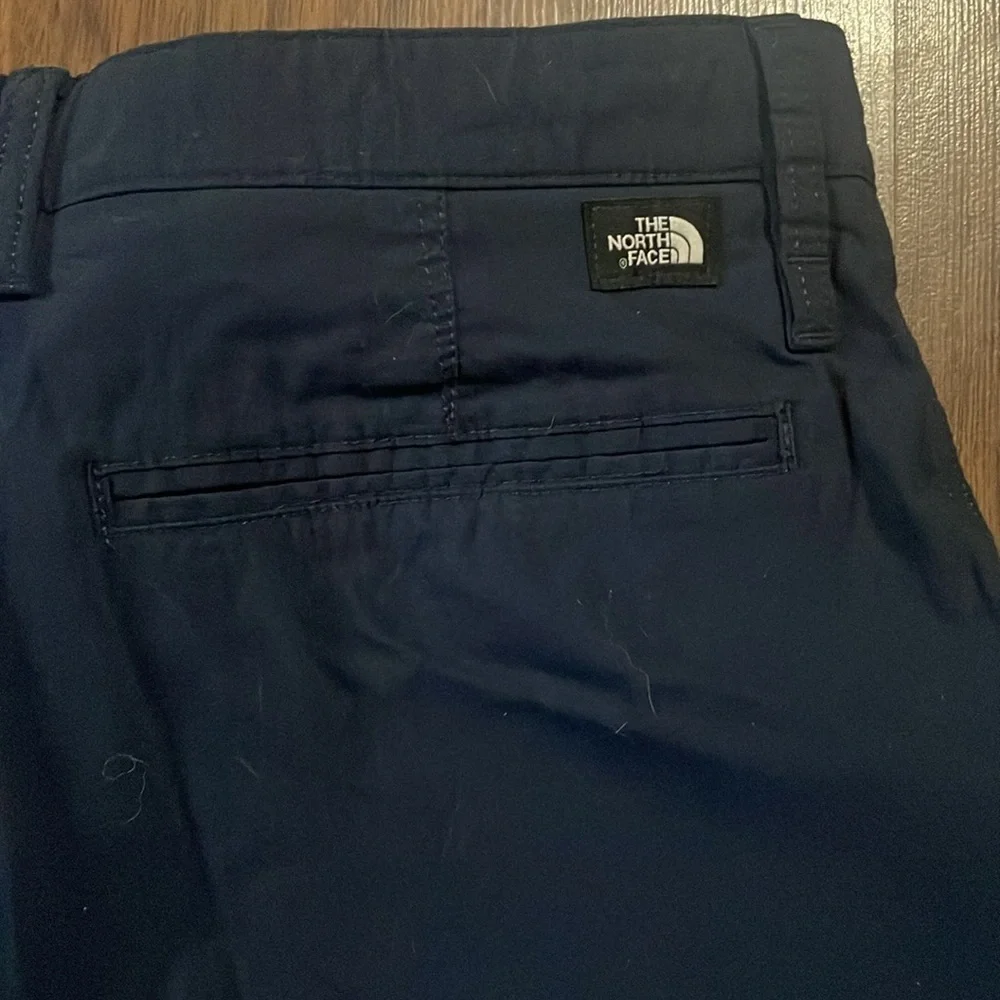 Northface men’s shorts - size 32
